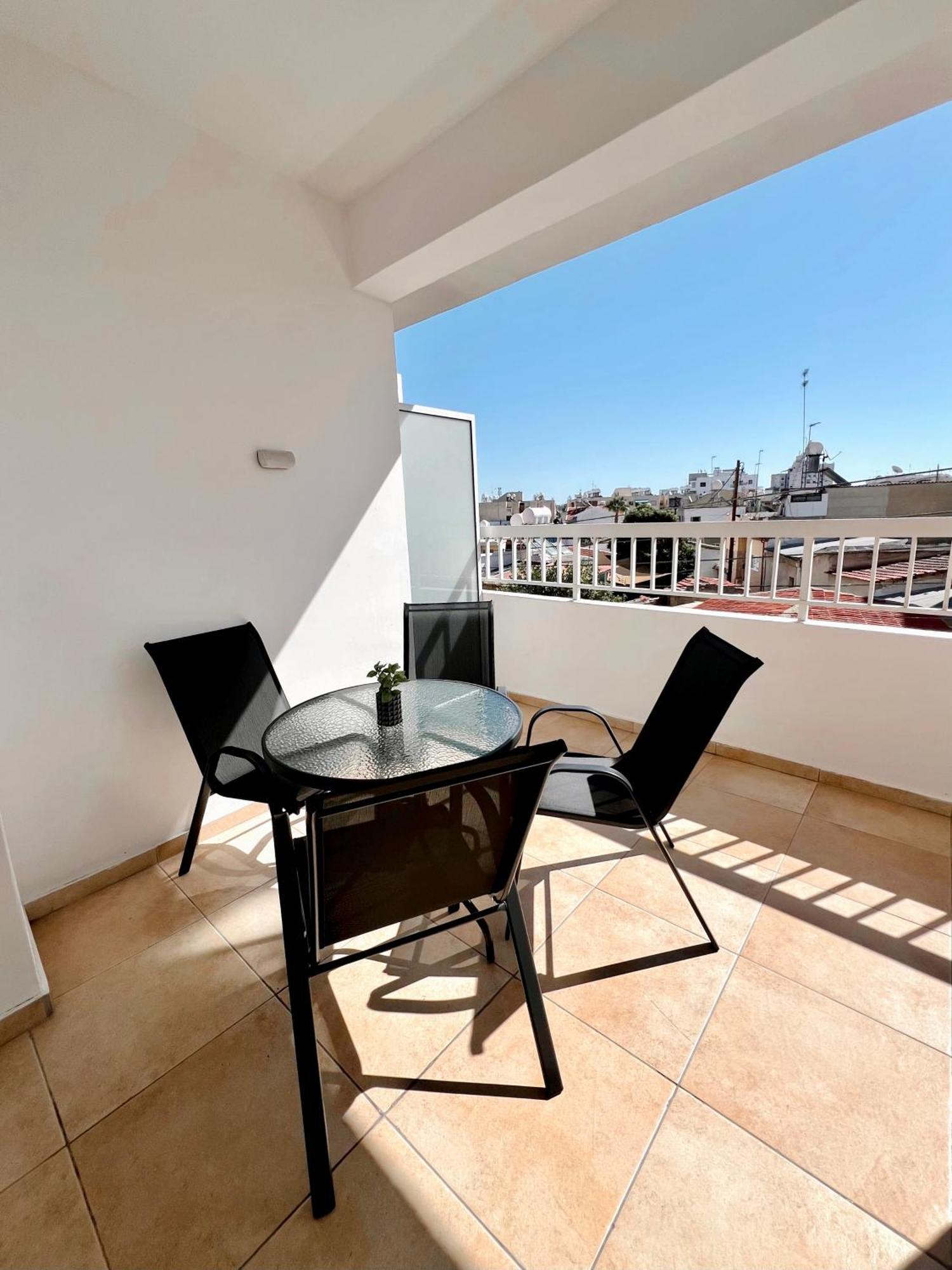 Georgiou 202 Apartment Larnaca Exterior photo